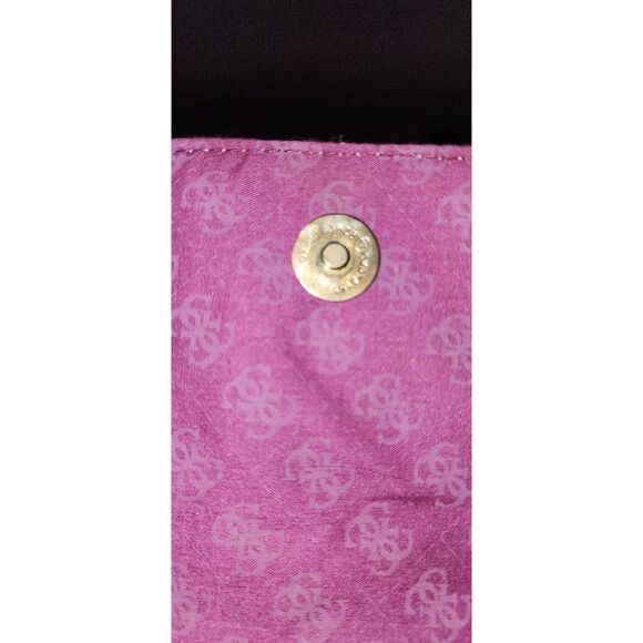 Guess Gold Clutch   - Picture 5 of 5